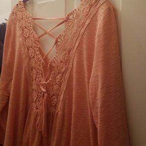 Jessica Simpson plus size lace detailed top